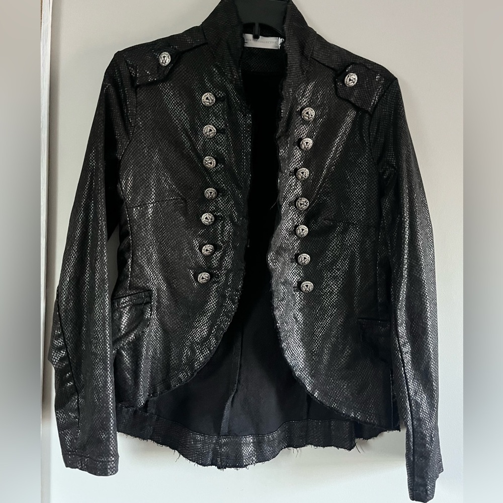 Black Military-Style Women's Blazer Jacket - Picture 8 of 16
